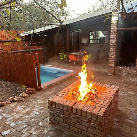 Kruger Wild Dog Inn Marloth Park Exteriér fotografie