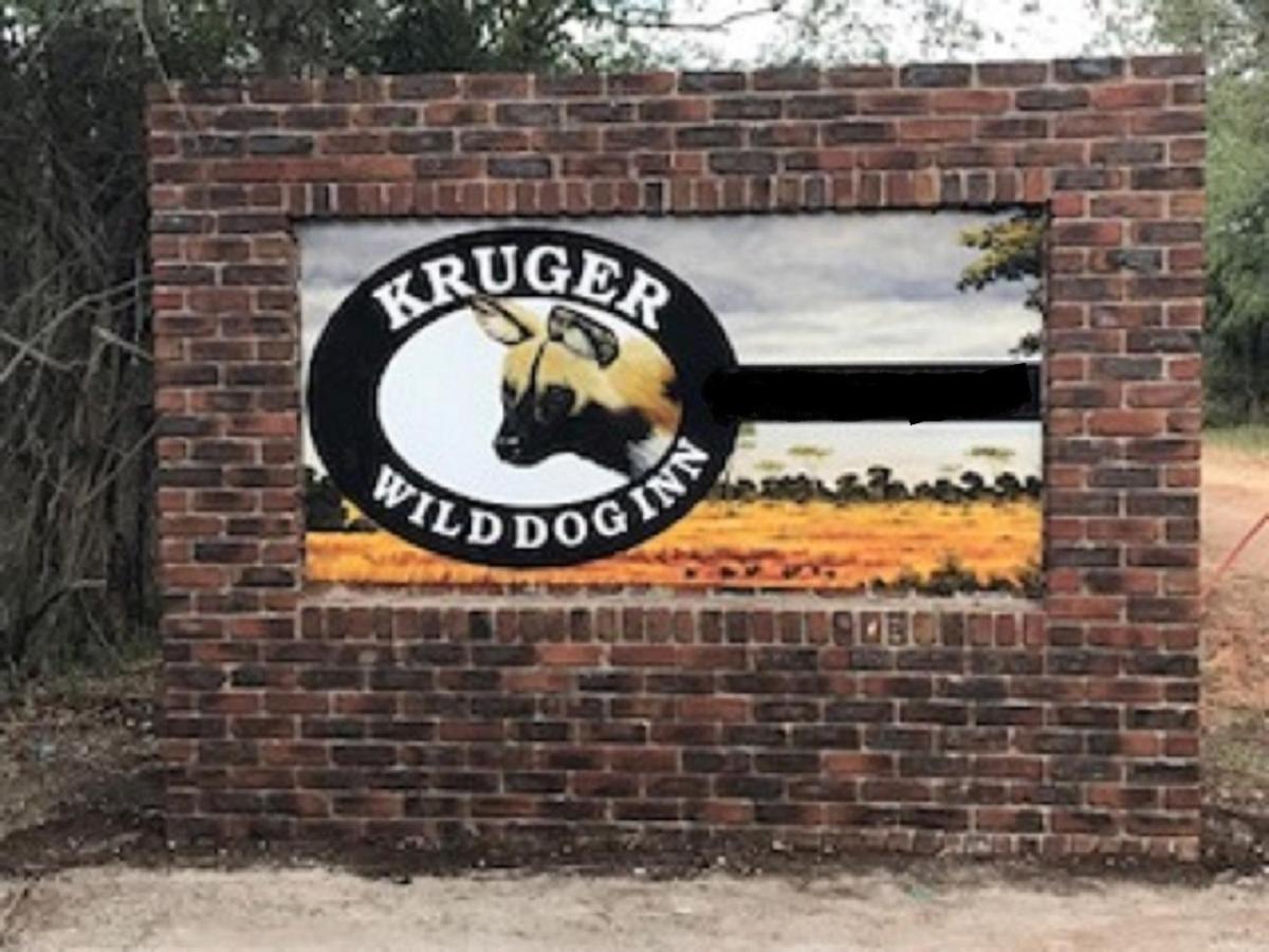 Kruger Wild Dog Inn Marloth Park Exteriér fotografie