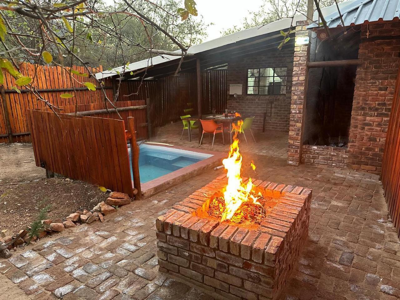 Kruger Wild Dog Inn Marloth Park Exteriér fotografie