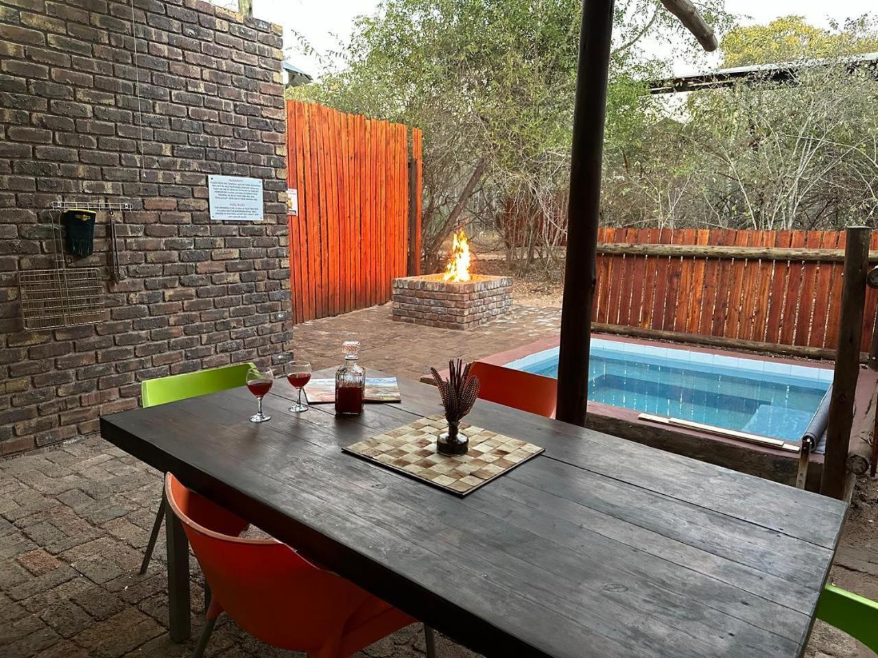 Kruger Wild Dog Inn Marloth Park Exteriér fotografie